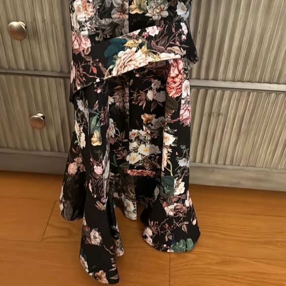 Nicholas Arielle Belted Dress Size 6 NWT - Picture 11 of 12